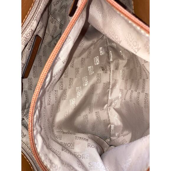 MICHAEL KORS, LARGE BROWN PEBBLED LEATHER SHOULDER BAG (ASIS) - Picture 14 of 16